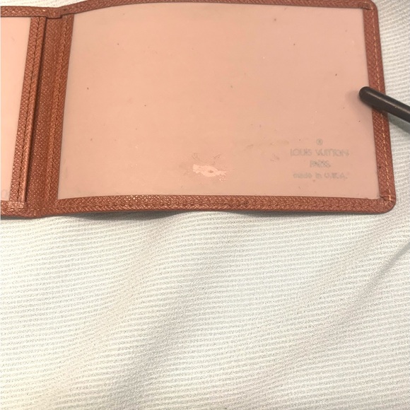 Louis Vuitton Authentic Brown Le Card Holder ID Case - Picture 5 of 11